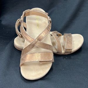 Spenco Cross Strap Tan Sandals size 10